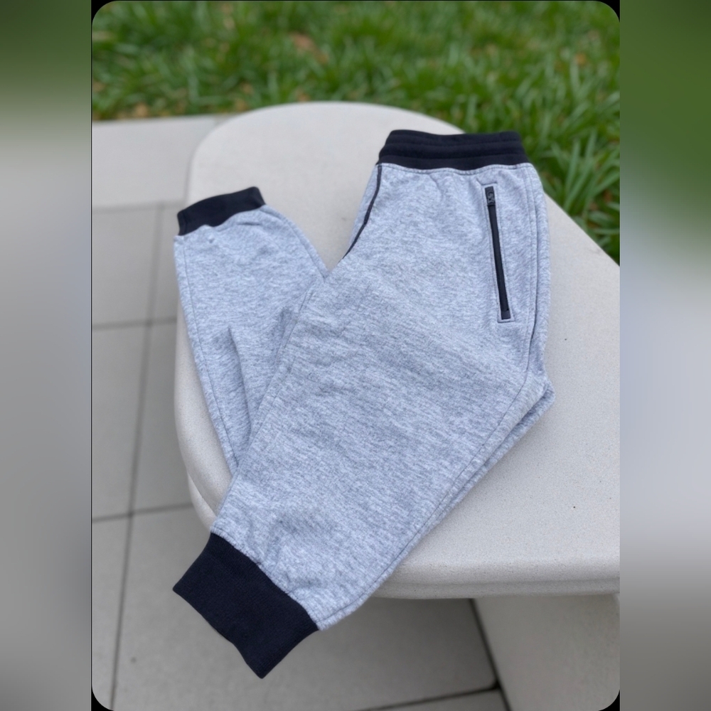 Under Armour Men’s  Medium Joggers NWT
